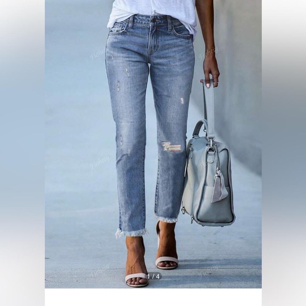 Stylish Women's Blue Jeans